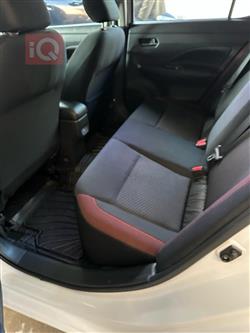 نيسان فيرسا